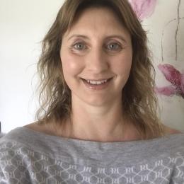 Profile picture for user VickiFryer