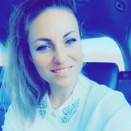 Profile picture for user missevelinkiss